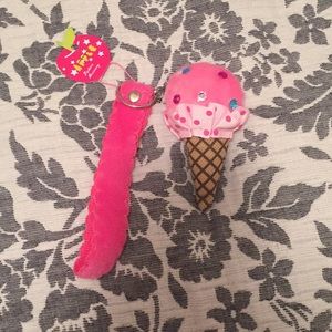 Cupcake Fashion Accessory